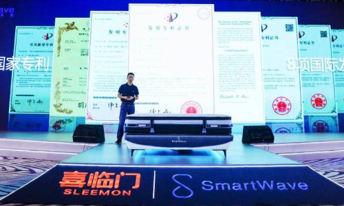 搭建多元化品牌矩阵，喜临门在家博会传递了什么动向？