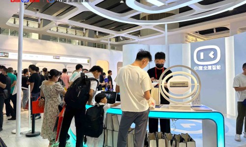 2023中国建博会：小度全屋智能携大模型应用首次亮相即备受瞩目