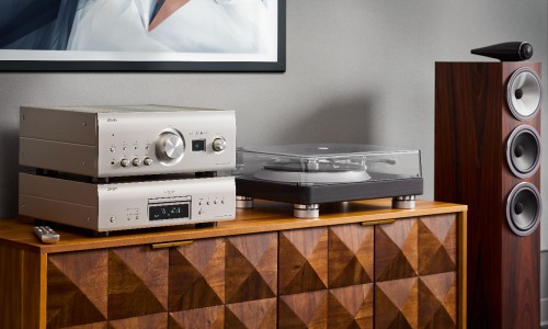 全新Denon DCD-3000NE CD 播放器：开启音质新篇章