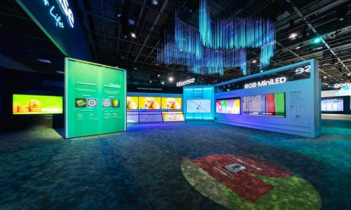 IFA 2025刷屏！海信三大显示技术“大”展宏图，老外都说太有料！